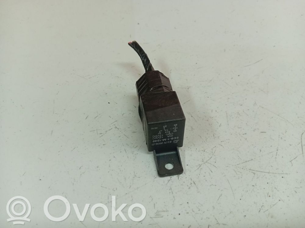 Otros relés   SCB1M1240,SCB1M1240,SCB1M1240