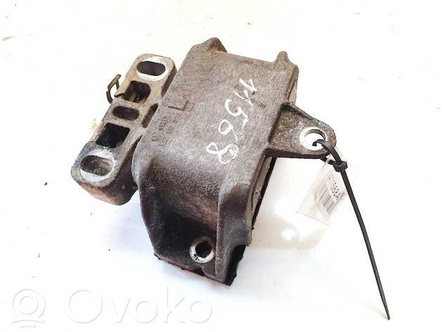 Volkswagen Golf IV Suport tampon motor 