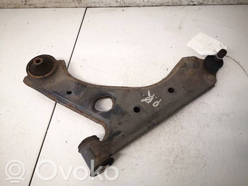 Opel Corsa D Braccio di controllo sospensione anteriore inferiore/braccio oscillante