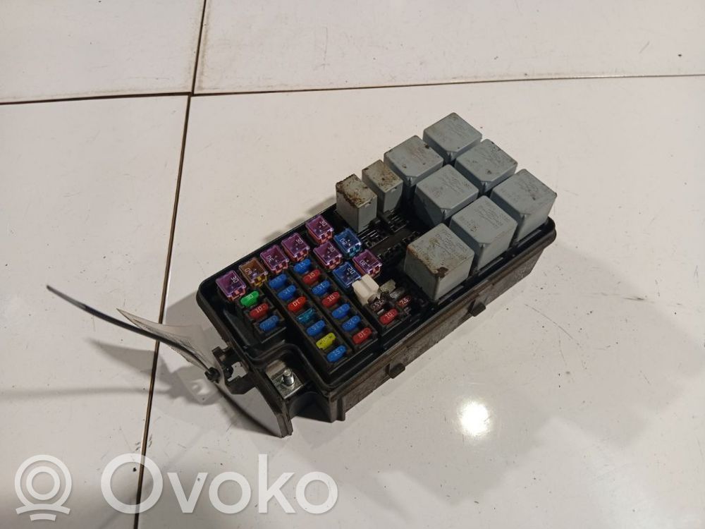 Skrzynka bezpieczników / Komplet   J200AB,070114,J200AB
