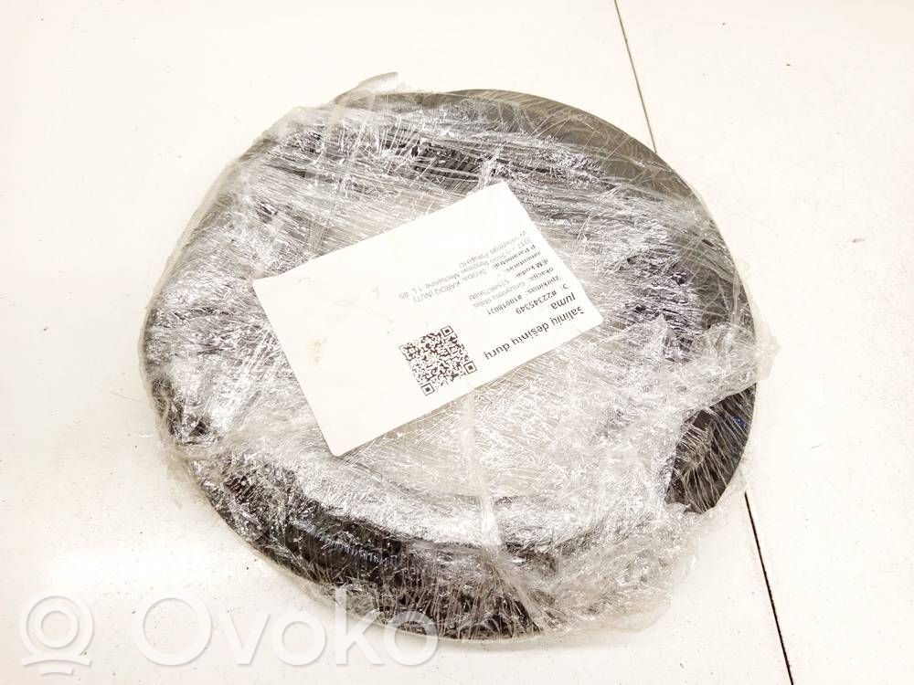 Skoda Karoq Takaoven kumitiiviste