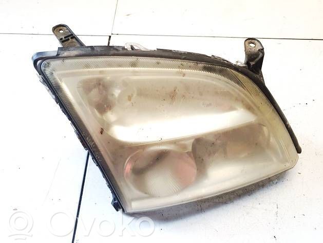 Opel Vectra C Lampa przednia 