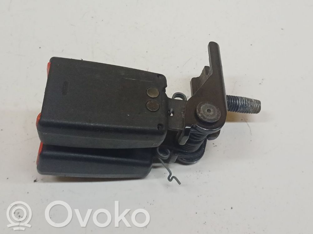 Ford Fiesta Keskipaikan turvavyön solki (takaistuin) 