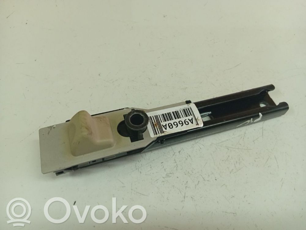 Ford Fiesta Turvavyön säätökisko