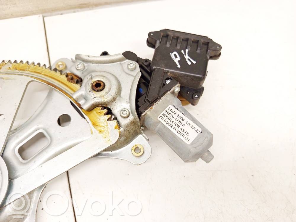 Toyota Corolla Verso AR10 Moteur de lève-vitre de porte avant