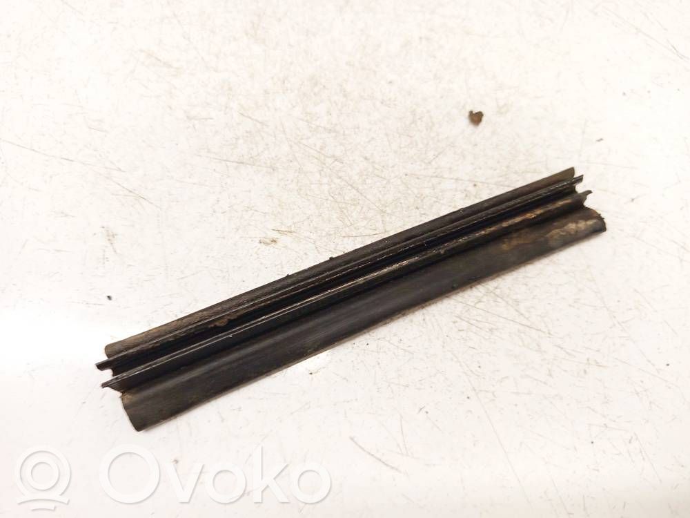 Opel Zafira B Ornament geam ușă spate 