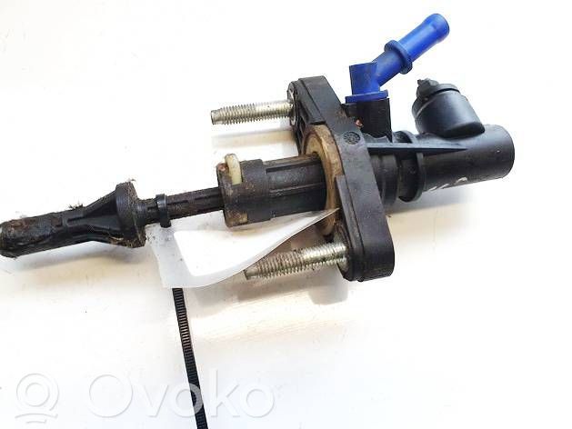 Toyota Yaris Główny cylinder sprzęgła 