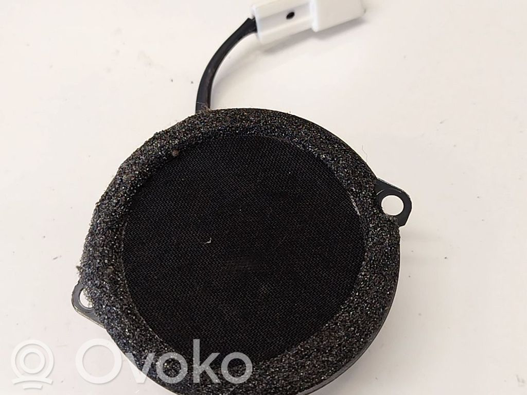 Lexus RX 330 - 350 - 400H Haut-parleur de porte avant