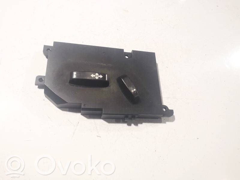 Volvo V50 Przyciski sterowania fotela 