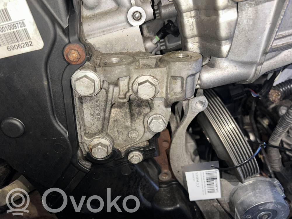 Engine mounting bracket   AV616030,AV616030