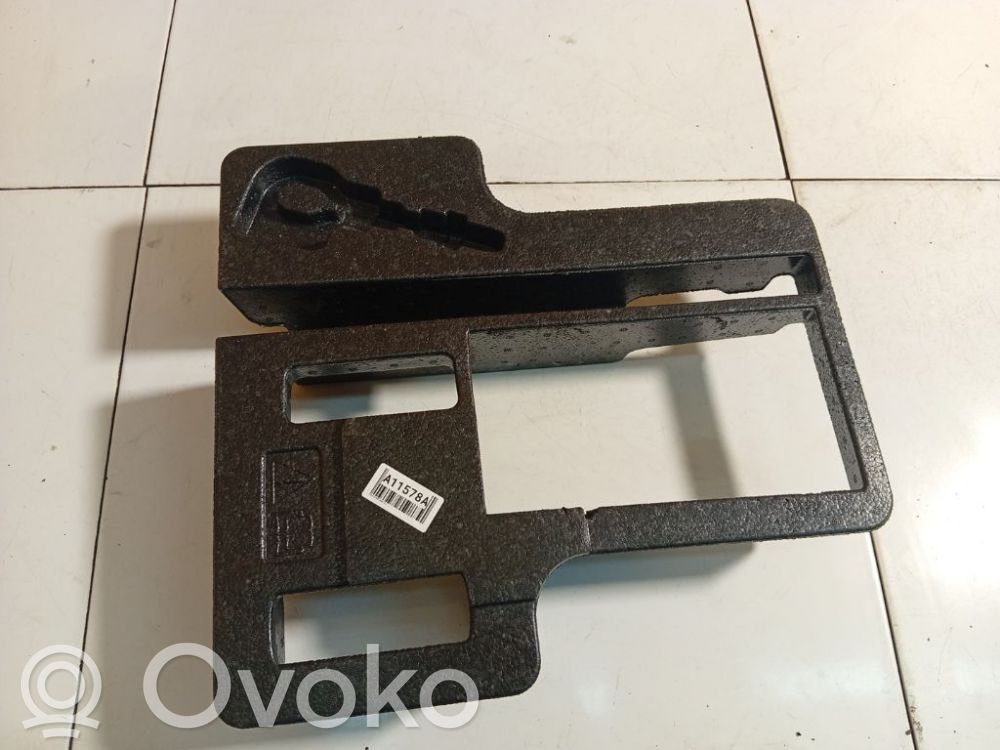 Garniture de section de roue de secours   6M21U16G040AD,6M21U16G040AD,6M21U16G040AD