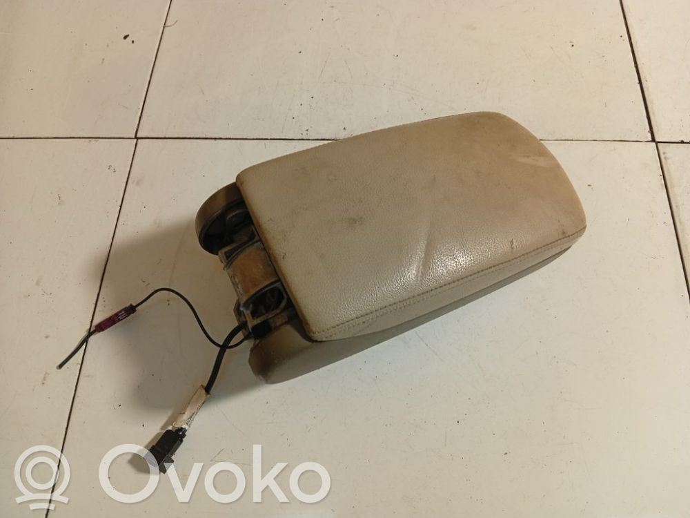 Audi A6 S6 C6 4F Accoudoir