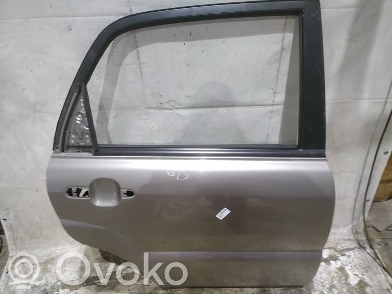 KIA Sportage Rear door 