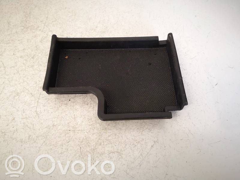 Ford Focus Schowek tunelu środkowego 