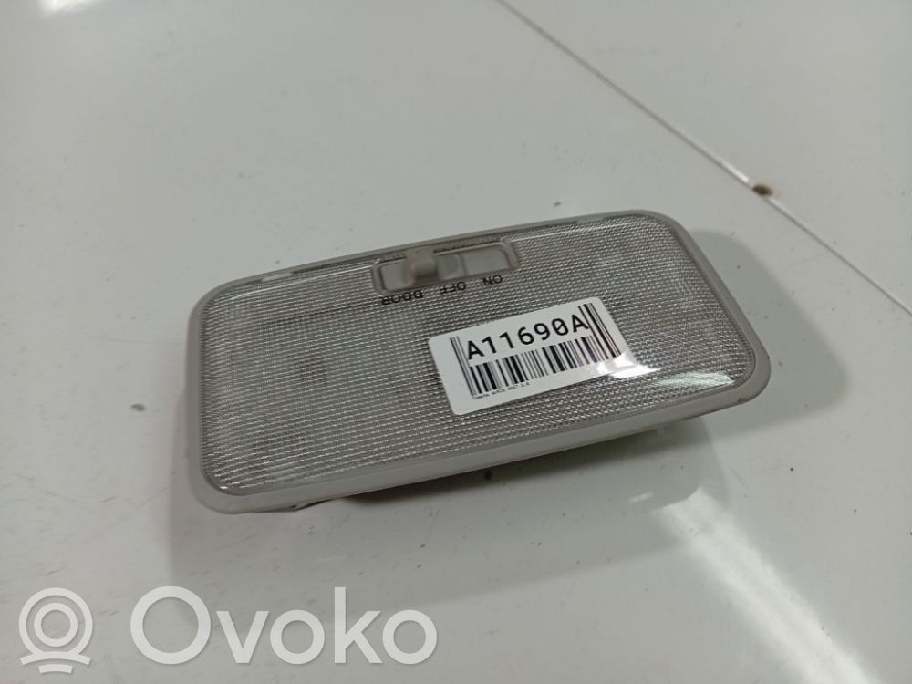 Toyota Auris 150 Éclairage lumière plafonnier avant