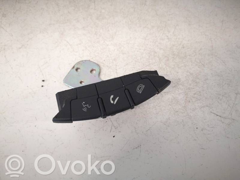 Mitsubishi Outlander Przełącznik / Przycisk kierownicy 