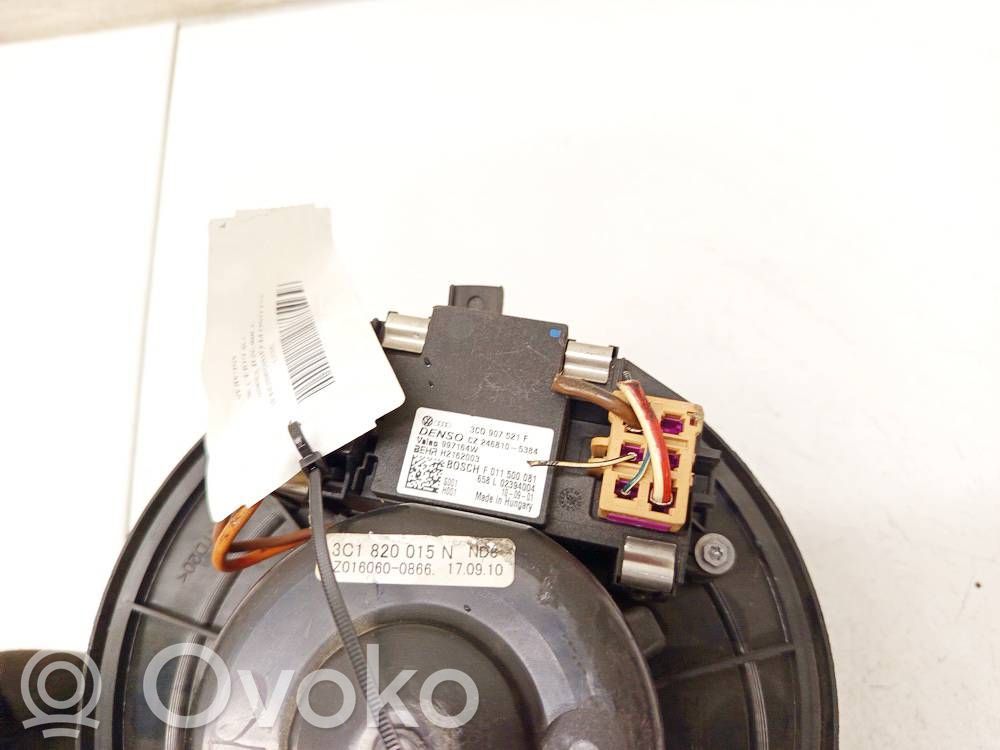 Volkswagen Golf V Motor aerotermă/rezistor ventilator 