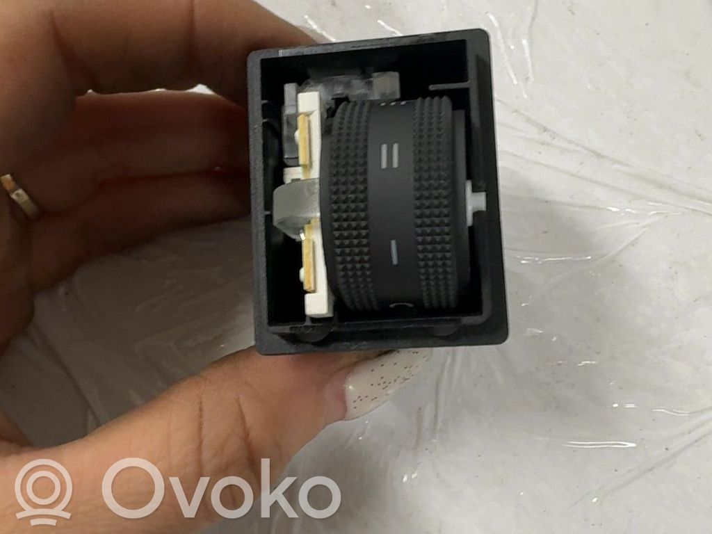 Audi A4 S4 B8 8K Comutator control nivel faruri