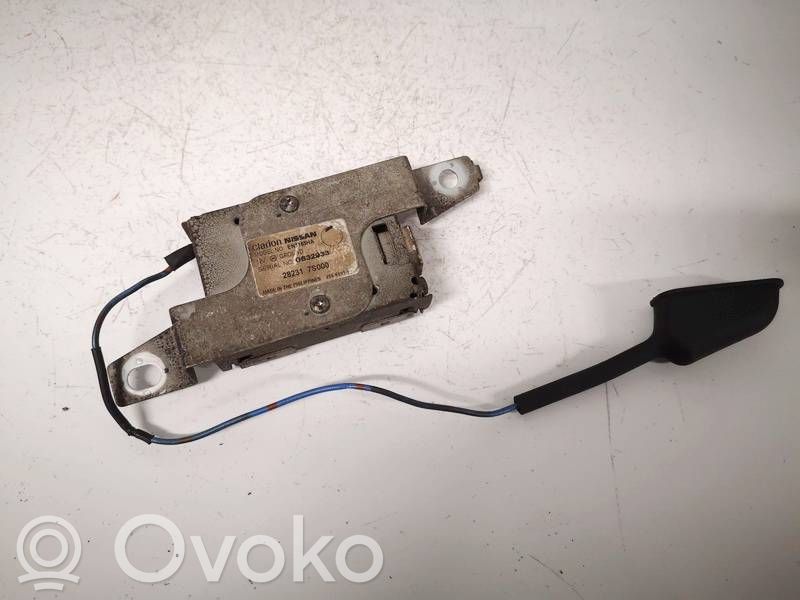 Infiniti QX56 Unitate control antenă