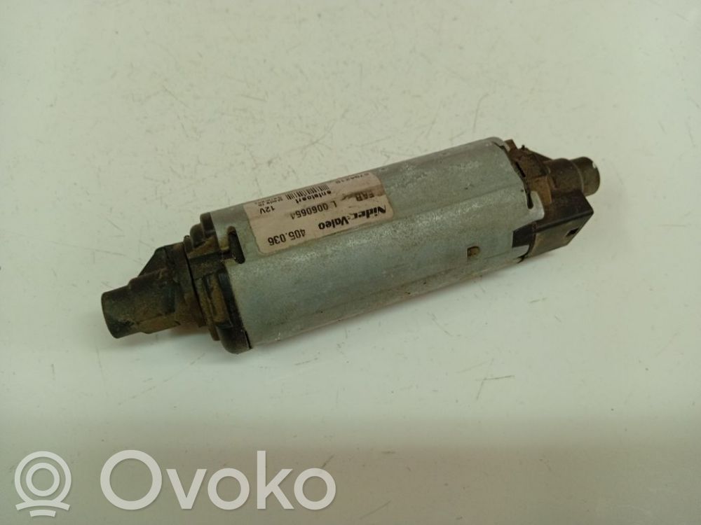 Ford Mondeo MK IV Silniczek regulacji fotela 