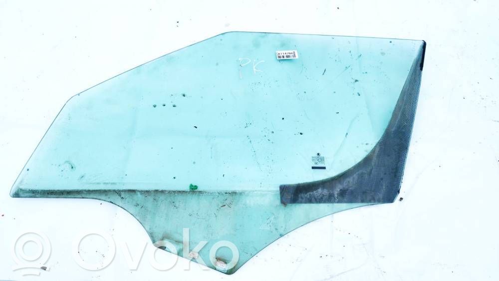 Skoda Roomster (5J) Vitre de fenêtre porte avant (4 portes)