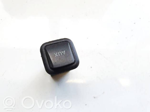 Seat Leon (1P) Priză USB 
