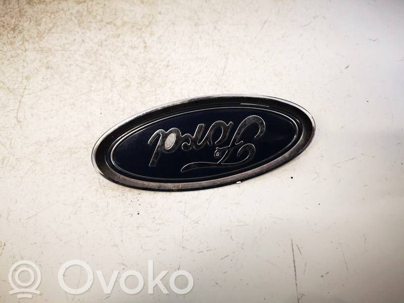 Ford Focus Mostrina con logo/emblema della casa automobilistica