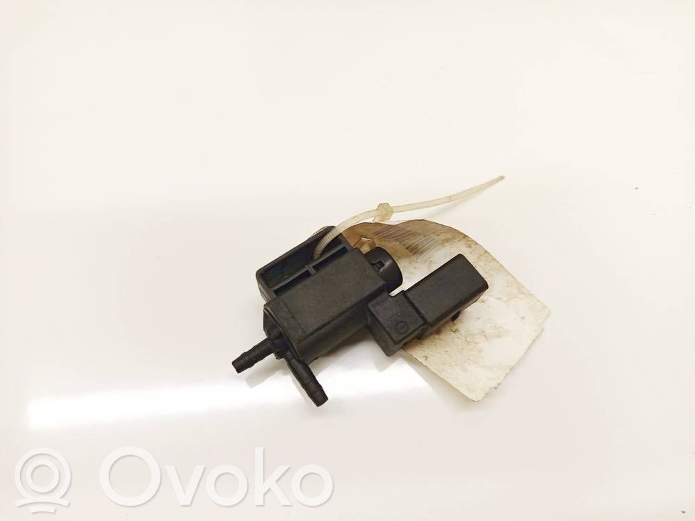Audi A6 S6 C6 4F Zawór podciśnienia / Elektrozawór turbiny