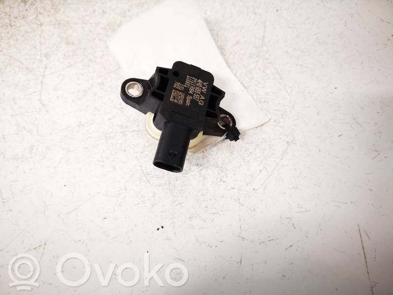 Skoda Fabia Mk3 (NJ) Senzor impact/declanșare airbag