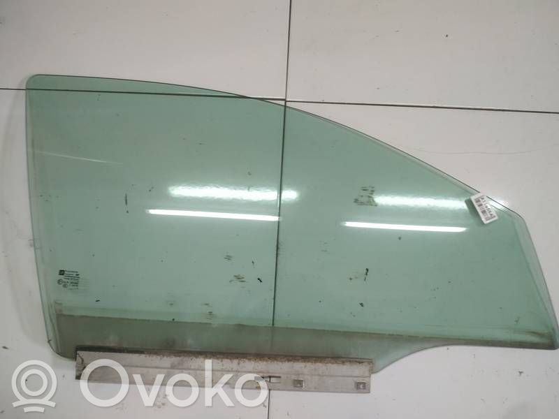 Opel Astra H Luna de la puerta delantera cuatro puertas