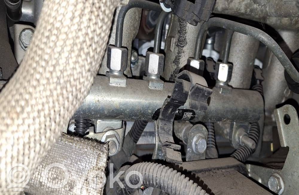 Alfa Romeo 147 Kraftstoffverteiler Einspritzleiste Verteilerrohr 