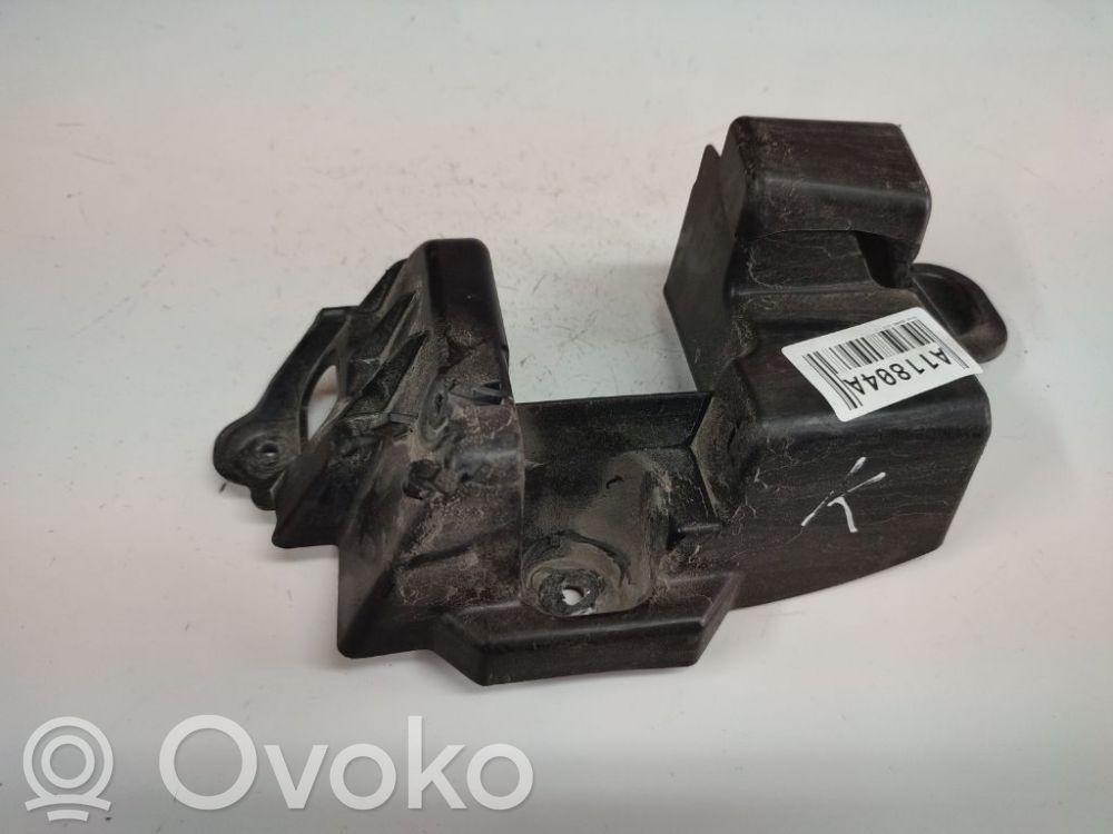 Dacia Dokker Takapuskurin kannake 