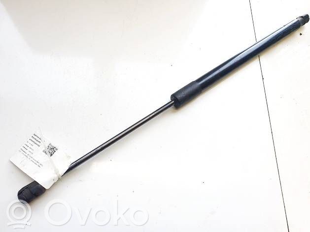 Volkswagen Golf VII Vérin de capot arrière 
