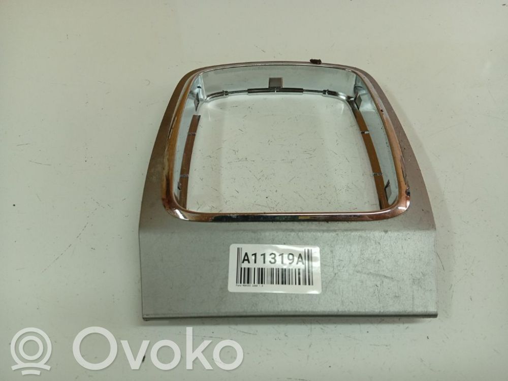 Ford Mondeo MK IV Contour de levier de vitesses 