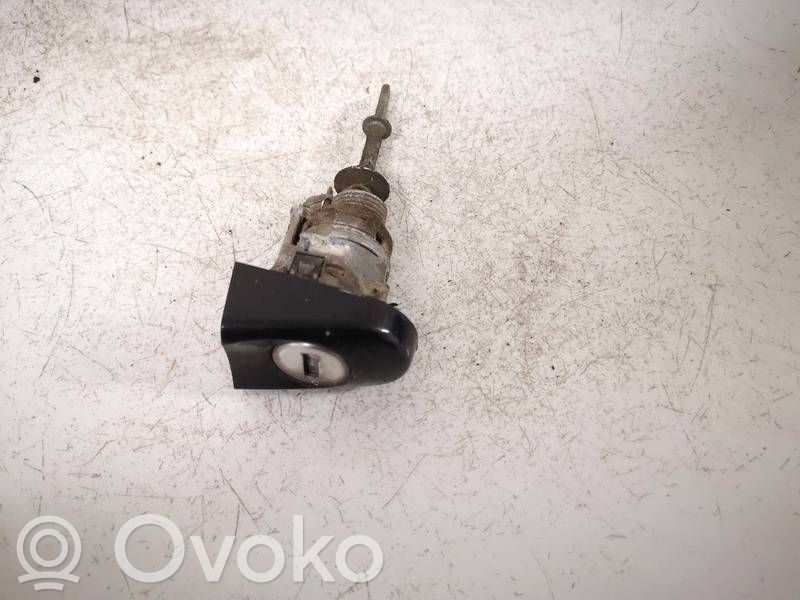 Volkswagen Touran I Замок (у ручки)