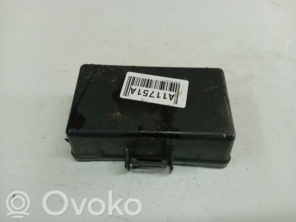 Hyundai i30 Deckel Sicherungskasten