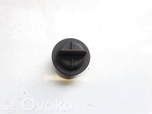 Volkswagen Polo III 6N 6N2 6NF Element lampy przedniej 