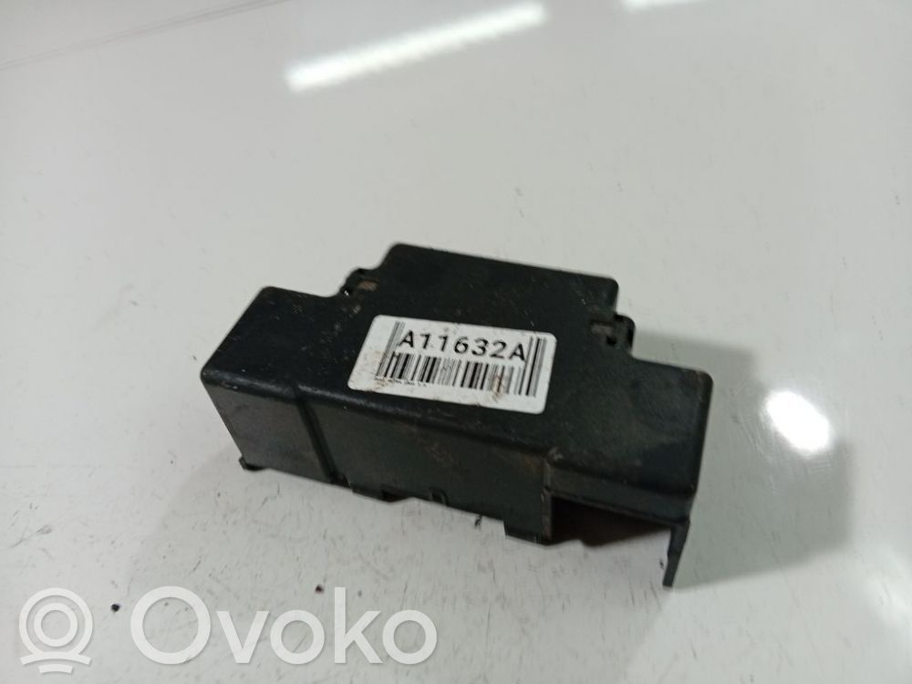 Opel Astra H Sulakerasian kansi