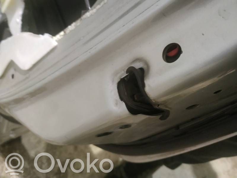 Citroen C4 I Cerradura de puerta trasera