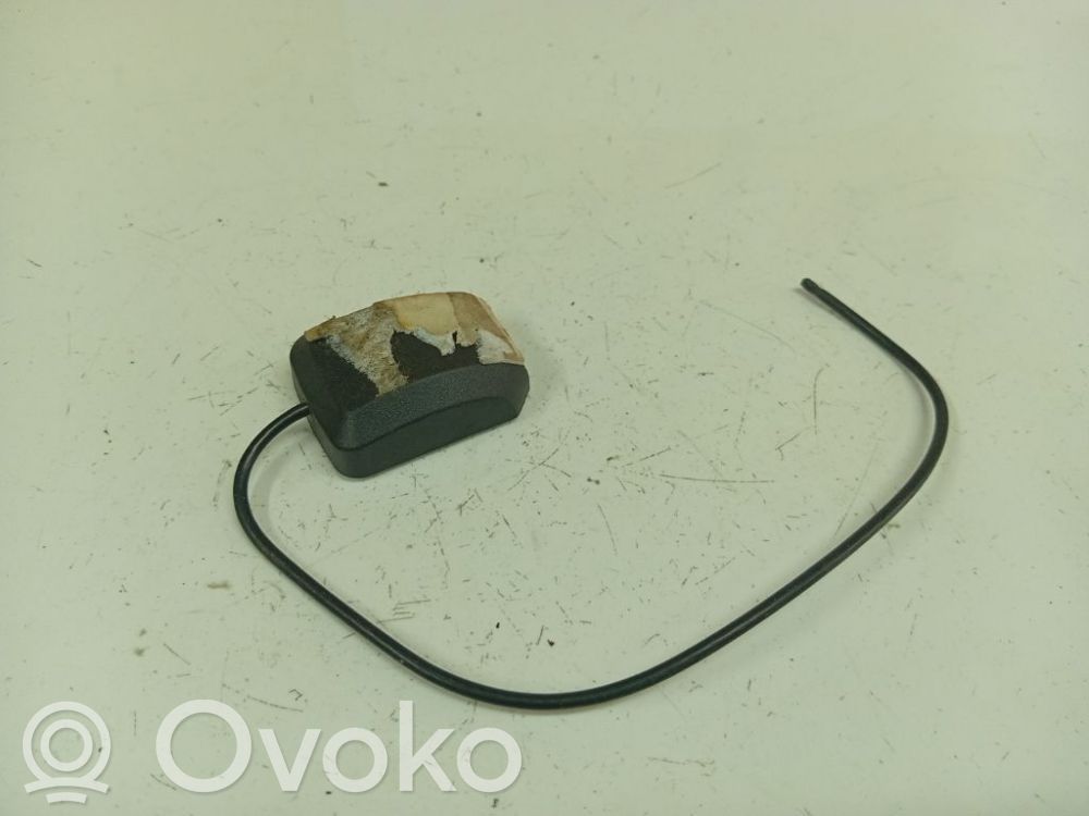 Dodge Avenger Antena GPS 