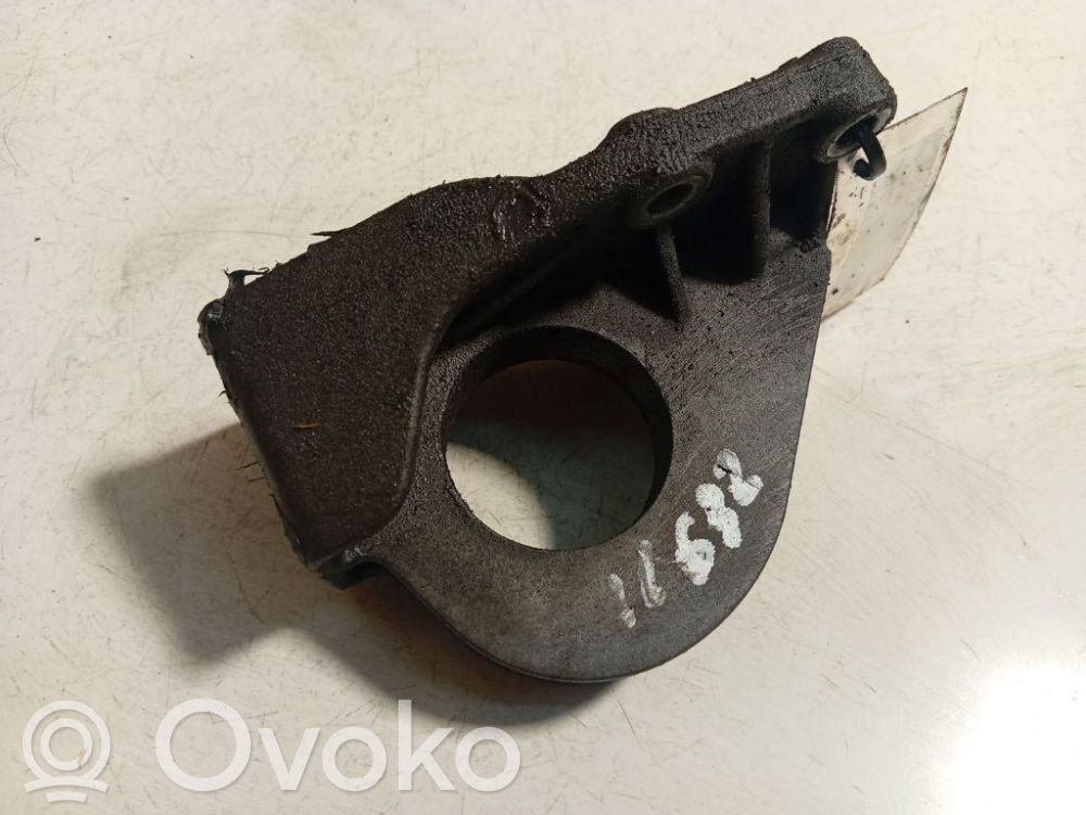 Opel Astra H Łapa / Mocowanie silnika 