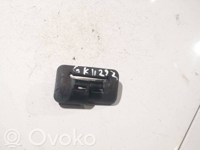 Opel Astra G Takaistuintilan alempi sivulista 