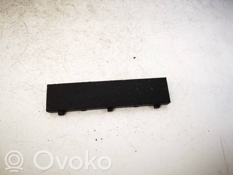 Volkswagen Golf IV Center console 
