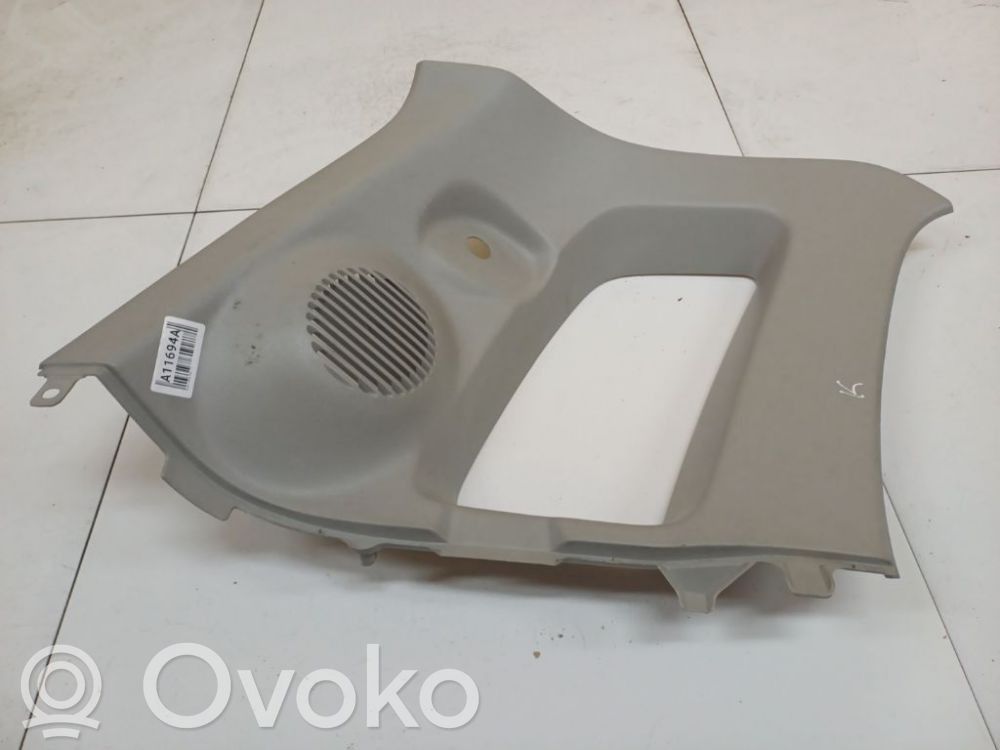 Suzuki Ignis Moldura del pillar (D) (Inferior) 