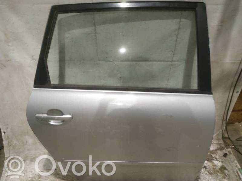 Toyota Avensis Verso Rear door 