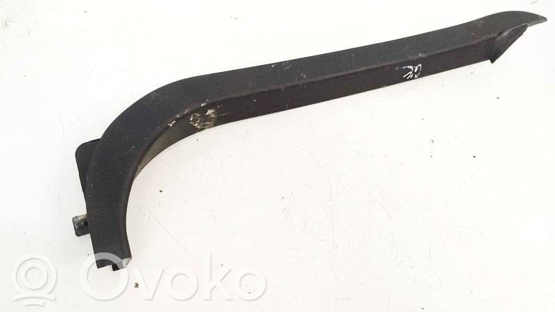 Ford Focus Moldura protectora del borde trasero