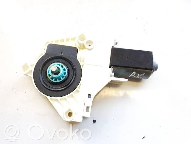 Audi A5 8T 8F Moteur de lève-vitre de porte avant