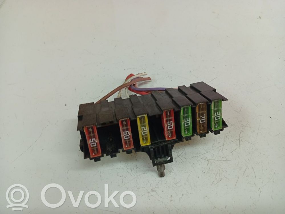 Citroen C4 Grand Picasso Skrzynka bezpieczników / Komplet 