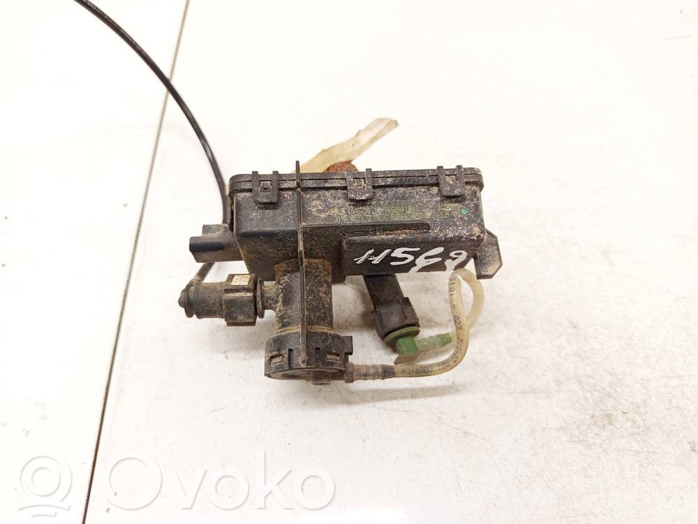 Citroen C4 Grand Picasso AdBlue-nestesäiliö