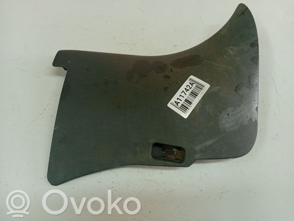 Toyota Aygo AB10 Garniture marche-pieds avant
